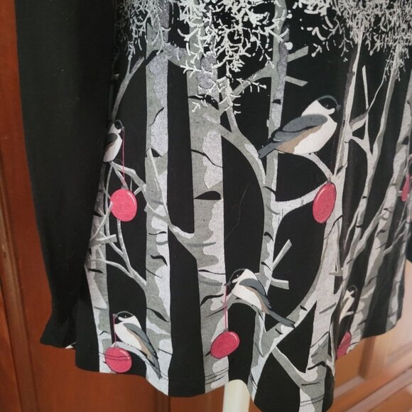 Mac & Belle Womens Long Sleeve Christmas Themed Birds Trees Blouse Sz S - Picture 2 of 4